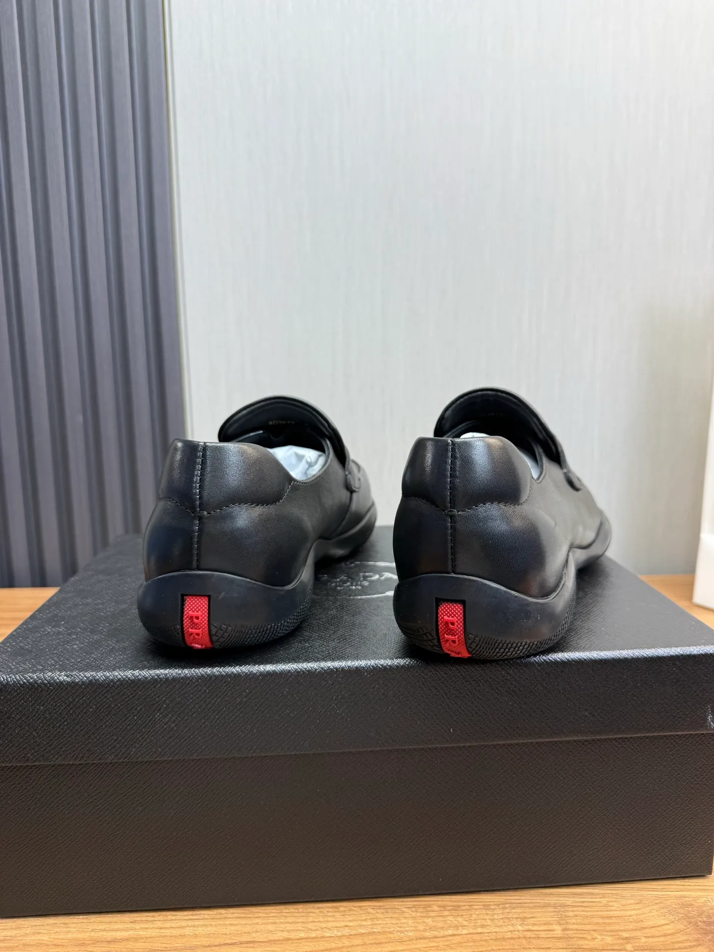 Men's shoes 💰760💰 [PRADA] New models synchronized with the official website, high-quality shipments ✔️Best sellers🔥 Original cowhide + cowhide lining, 1🆚1 replica, original original sole, 38-45 (men's 38.45 custom-made, non-refundable)